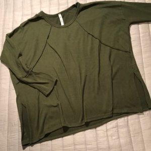 Forgotten Grace cozy knit top size medium